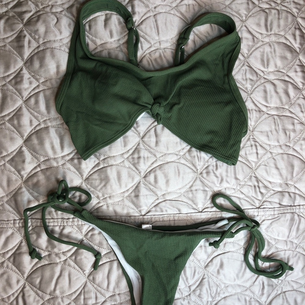 ACCEPTING OFFERS! |Military green tied up bikini ✿